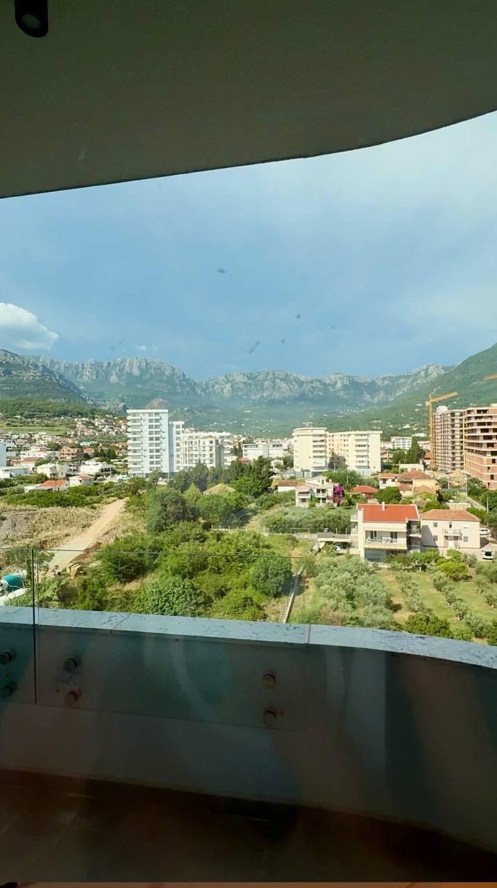 Квартира с 2 спальнями в Баре, 93 м²