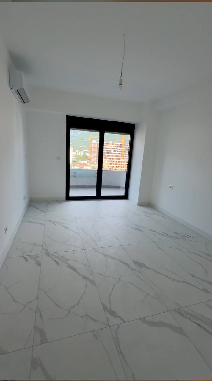 Квартира с 2 спальнями в Баре, 93 м² 2