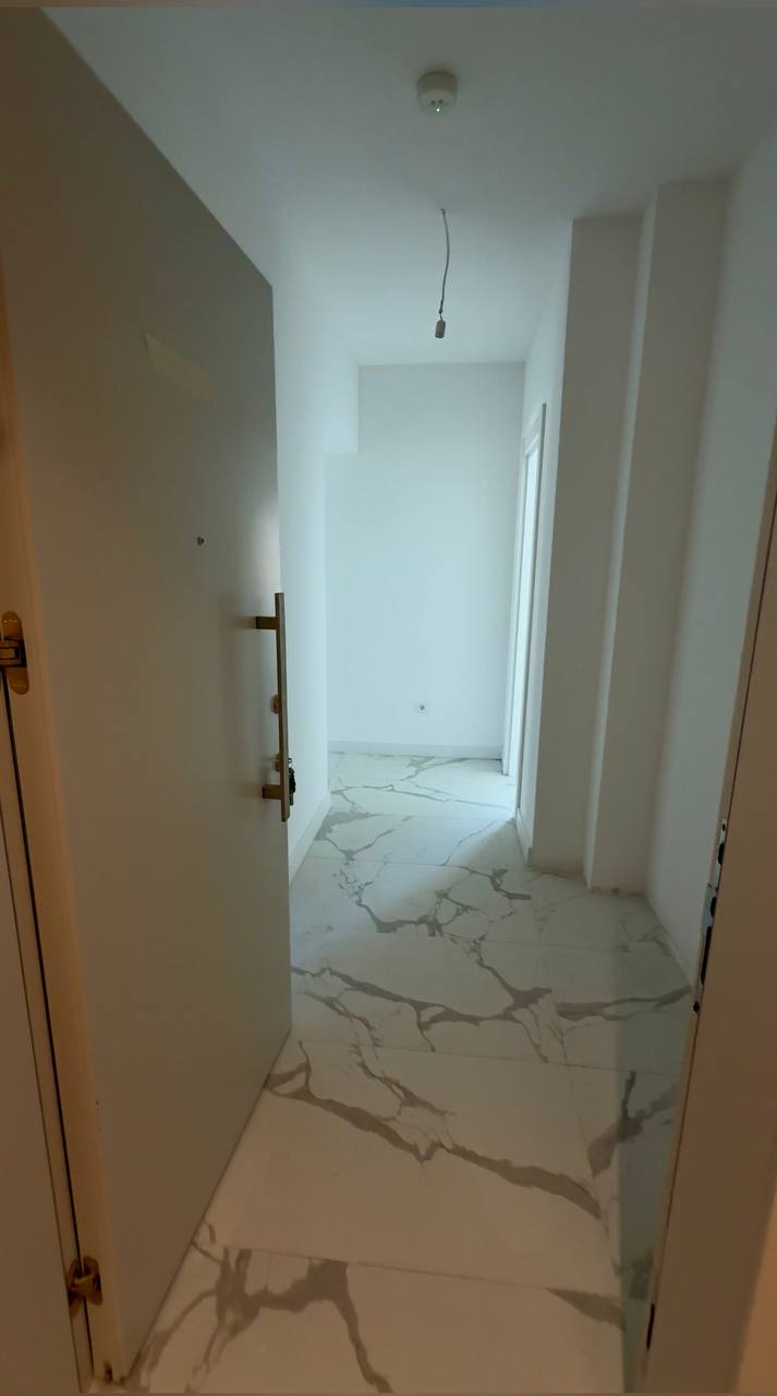 Квартира с 3 спальнями в Баре, 148 м²