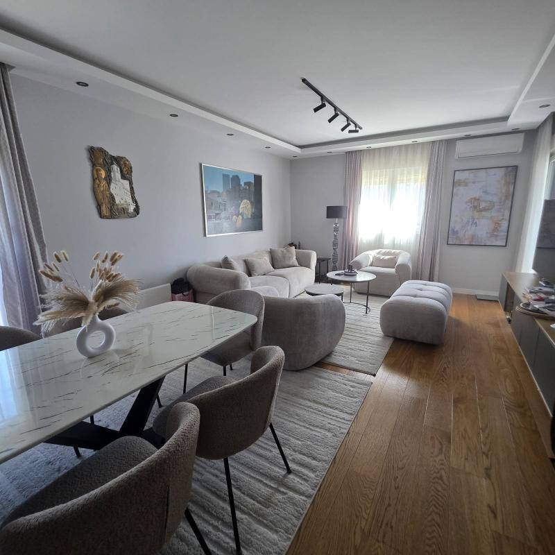 Квартира с 2 спальнями в Баре, 78 м² 2