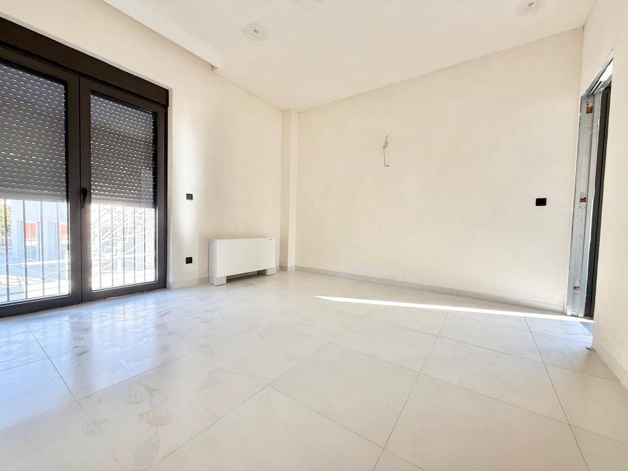 Квартира с 3 спальнями в Тивате, 236 м² 2
