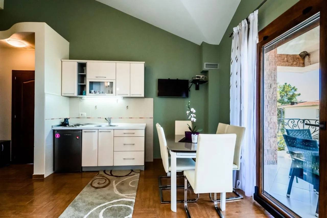 Вилла с 5 спальнями в Шушани, 252 м² thumbnail 8