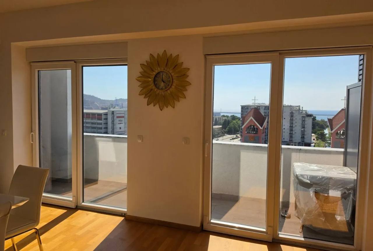 Квартира с 1 спальней в Баре, 57 м² 2