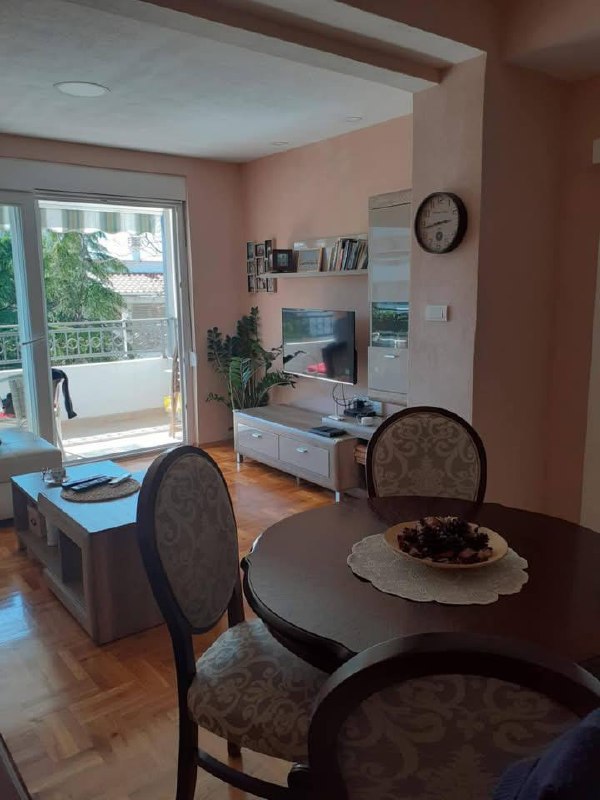 Квартира с 2 спальнями в Баре, 60 м² 2