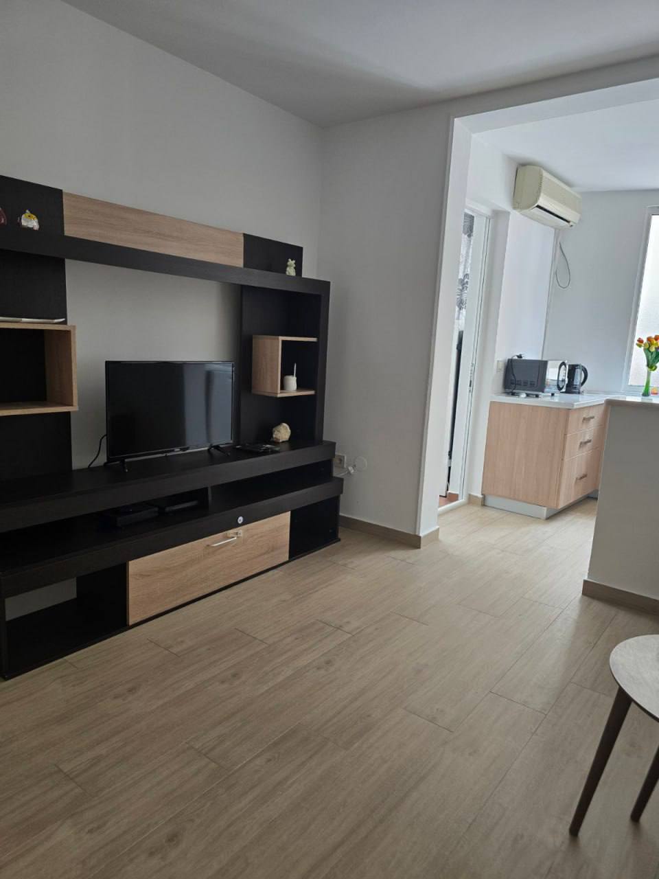 Квартира с 2 спальнями в Будве, 59 м²