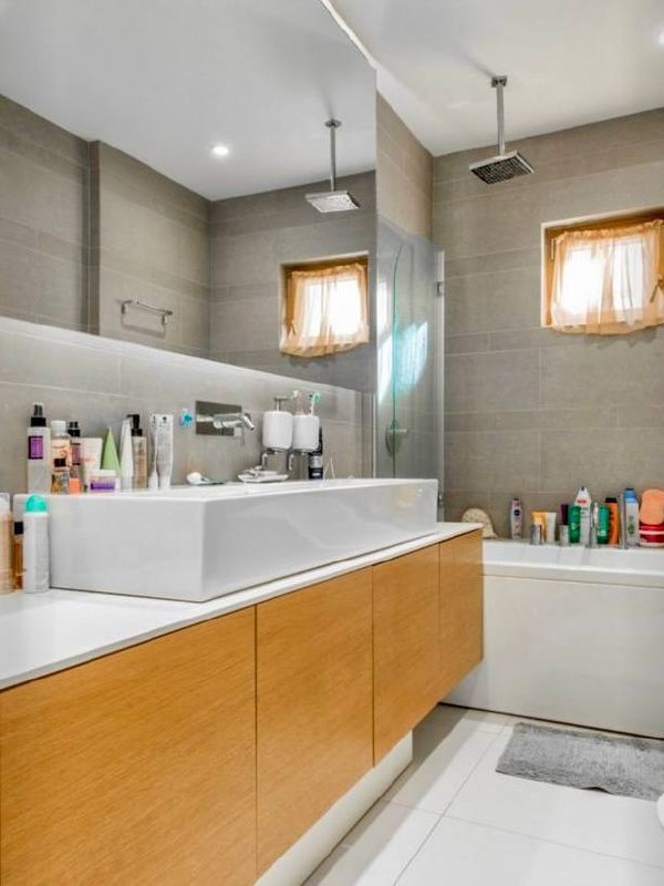 Вилла с 3 спальнями в Режевичах, 250 м² thumbnail 7