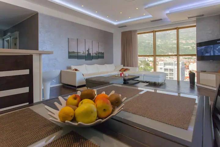 Квартира с 2 спальнями в Будве, 89 м² 2