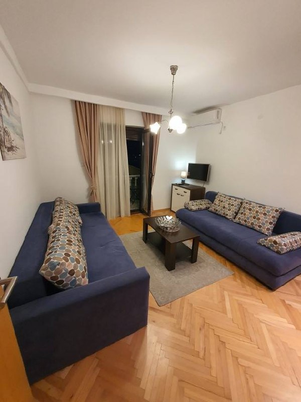 Квартира с 1 спальней в Биели-До, 48 м² 2