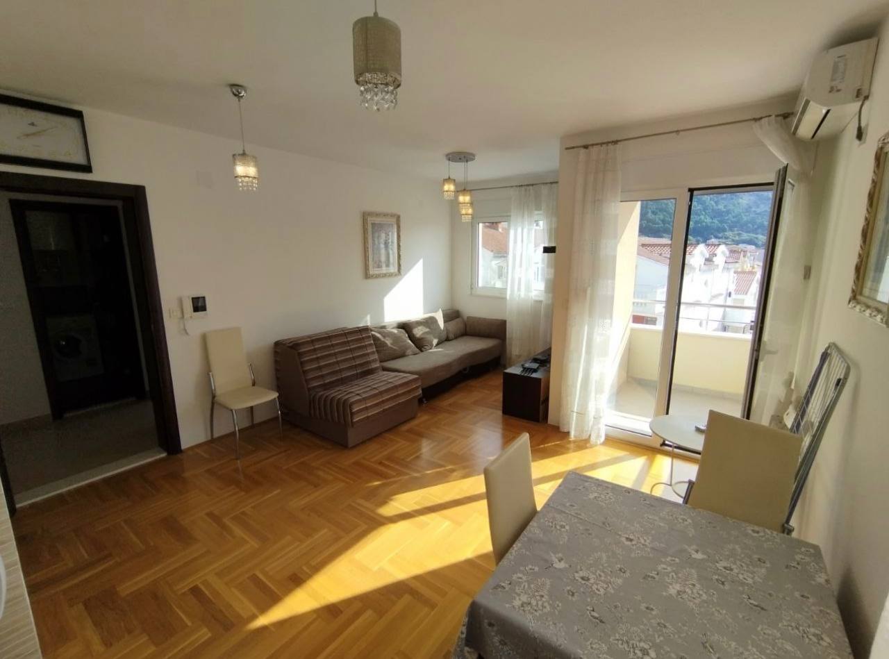 Квартира с 1 спальней в Будве, 44 м² 2