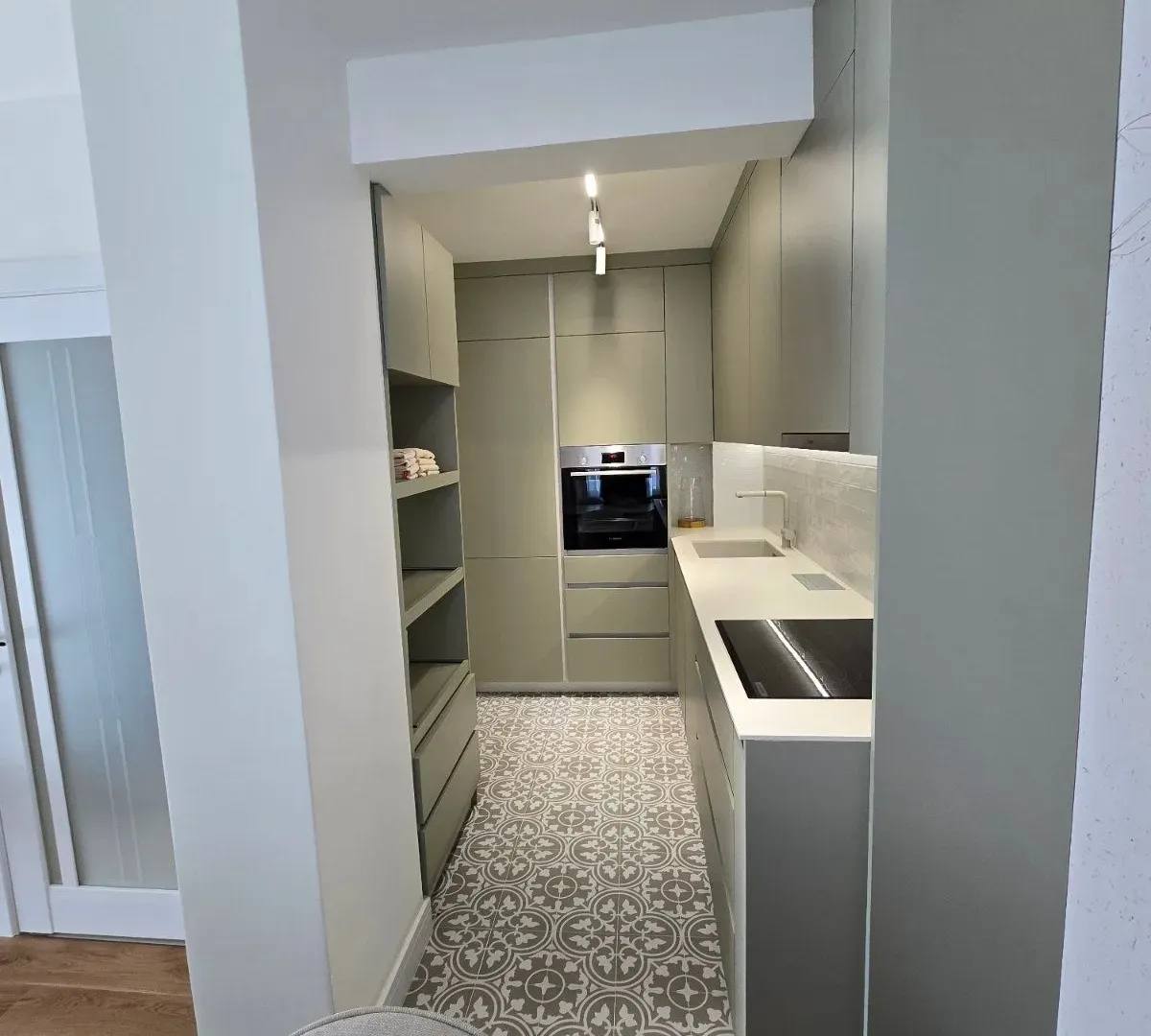 Квартира с 2 спальнями в Тивате, 70 м² 5