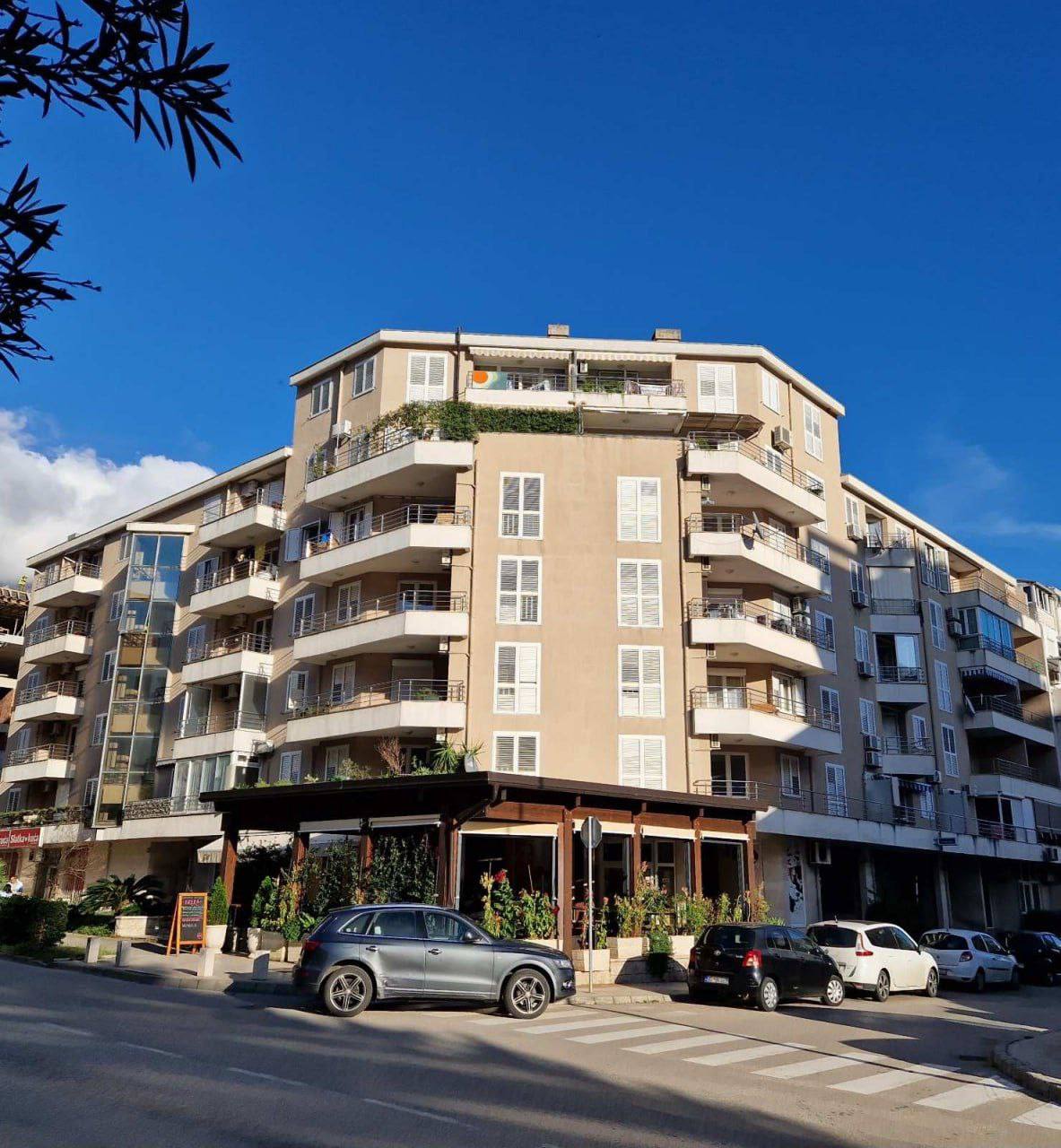 Квартира с 1 спальней в Будве, 48 м²