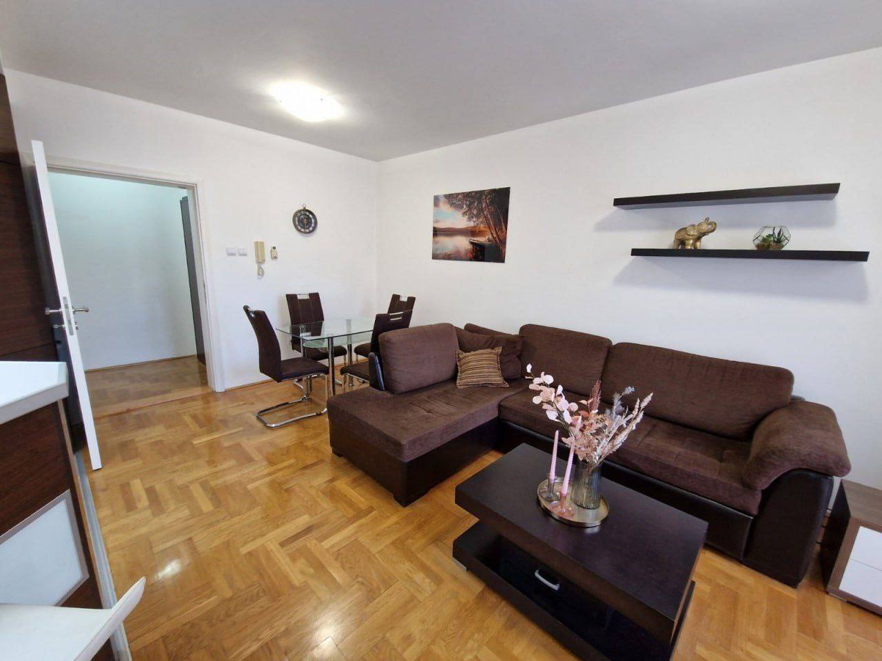 Квартира с 1 спальней в Будве, 48 м² 3