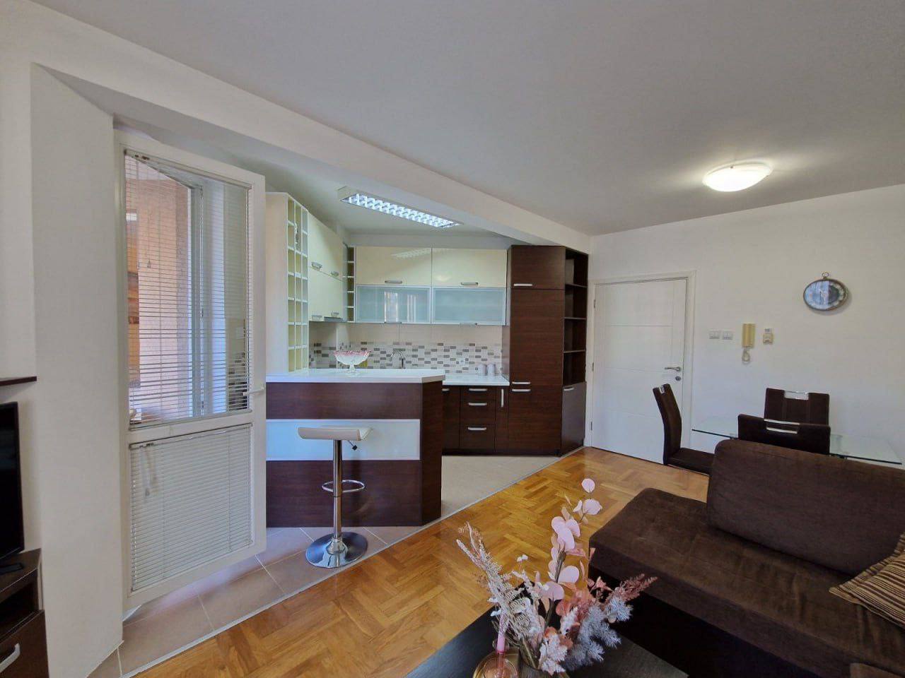 Квартира с 1 спальней в Будве, 48 м² 5