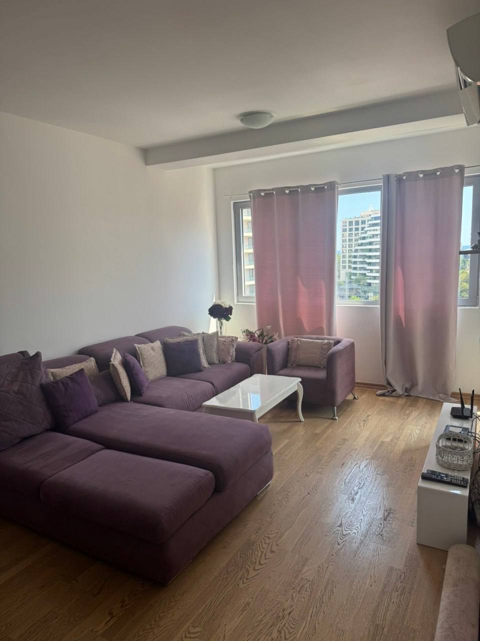 Квартира с 2 спальнями в Будве, 65 м²