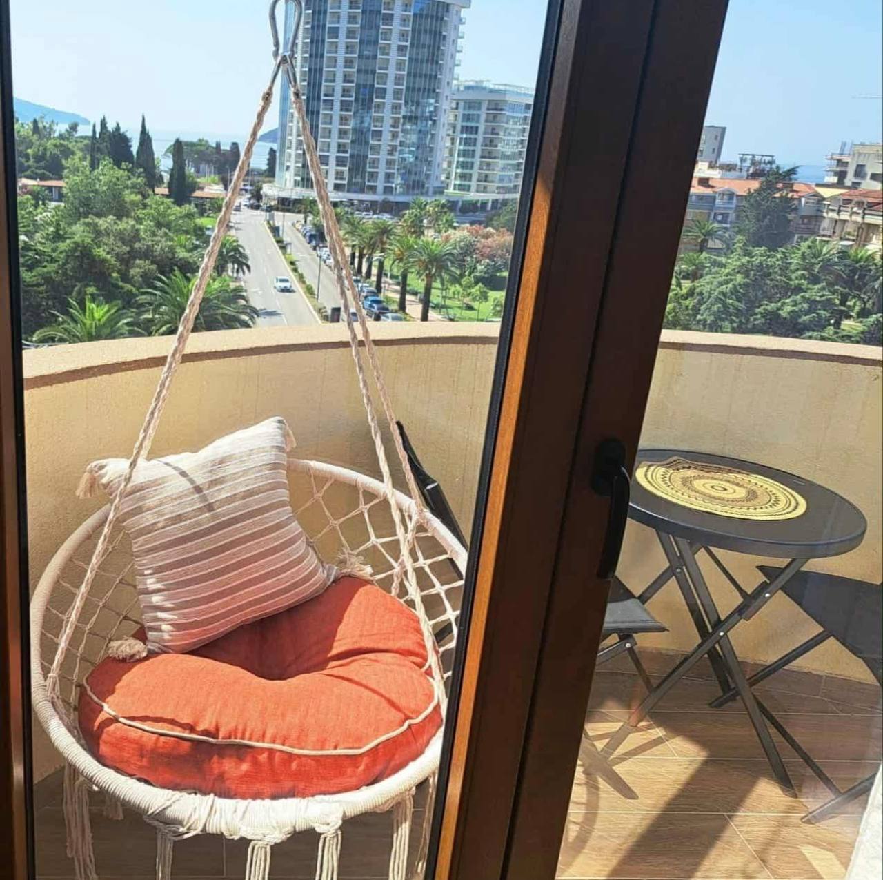 Квартира с 1 спальней в Tre Canne, 55 м²