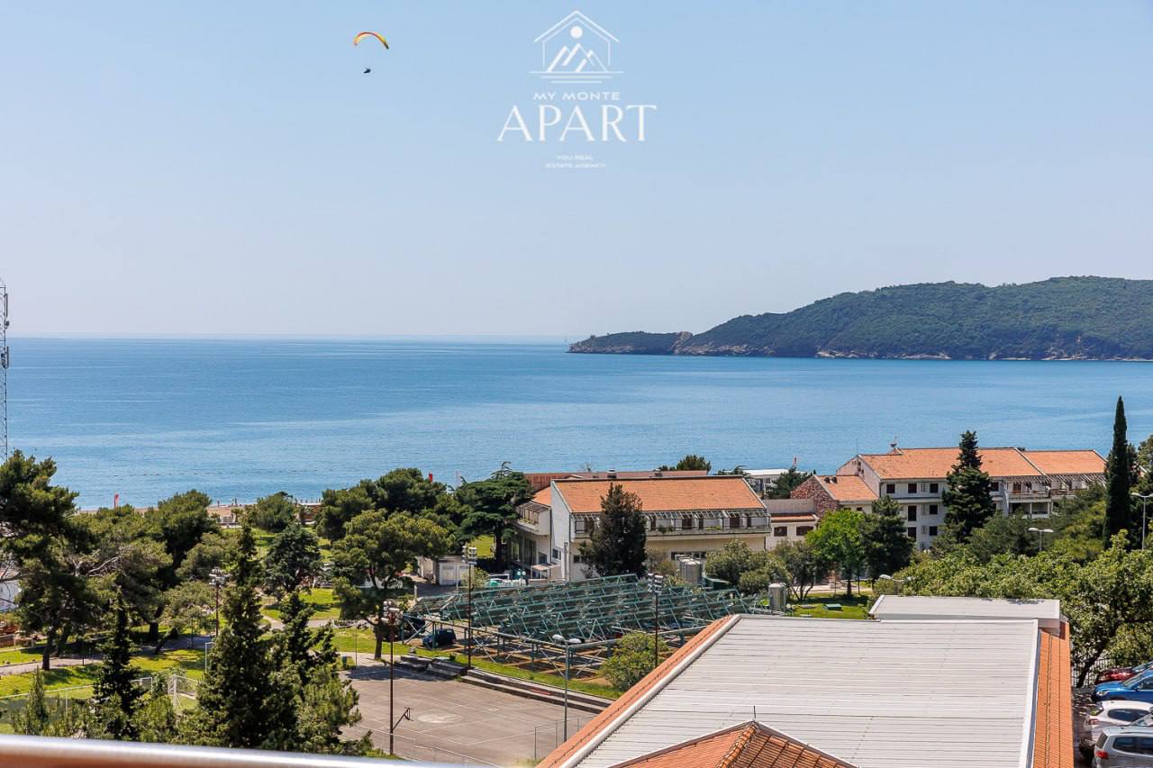 Квартира с 2 спальнями в Бечичи, 100 м² 2