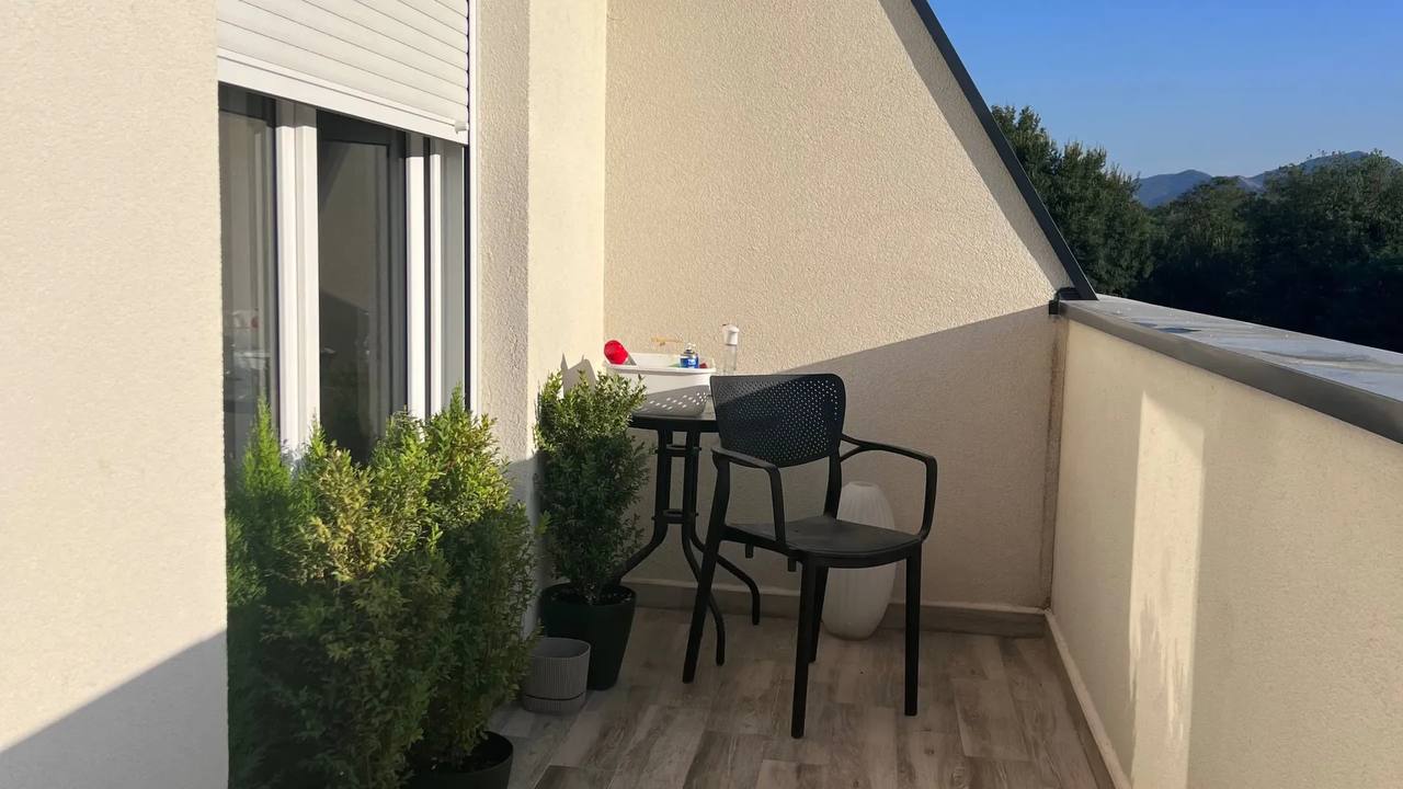 Студия в Которе, 30 м² 7