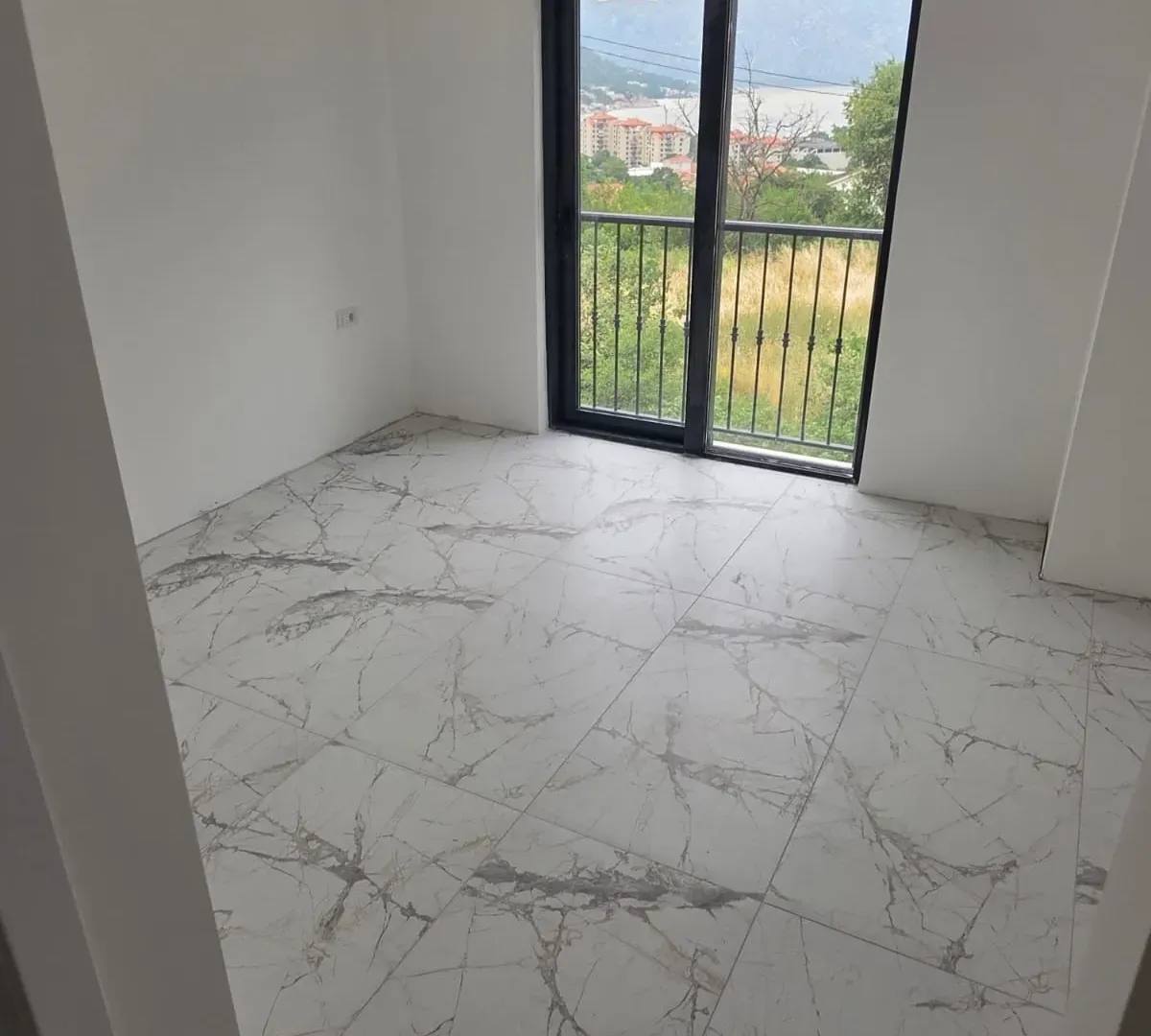 Квартира с 3 спальнями в Которе, 96 м² 3