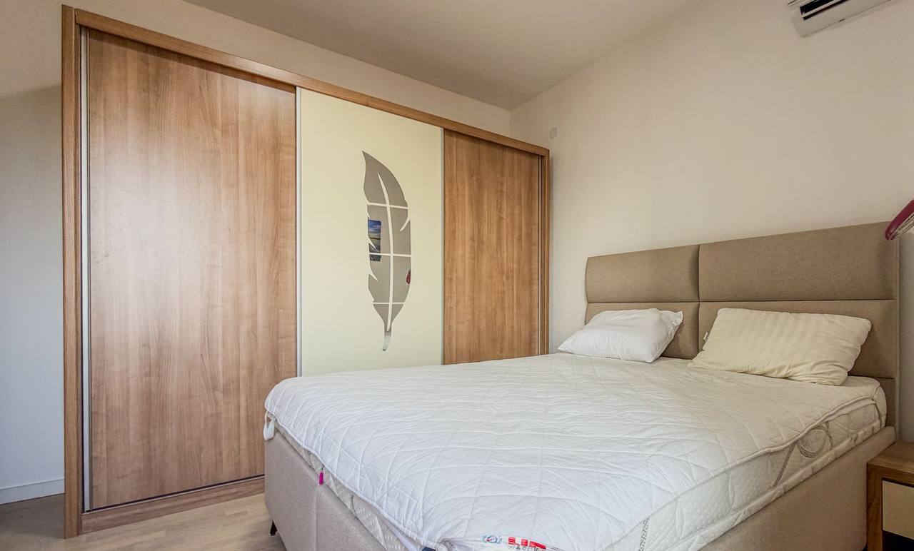 Квартира с 3 спальнями в Тивате, 107 м² 5