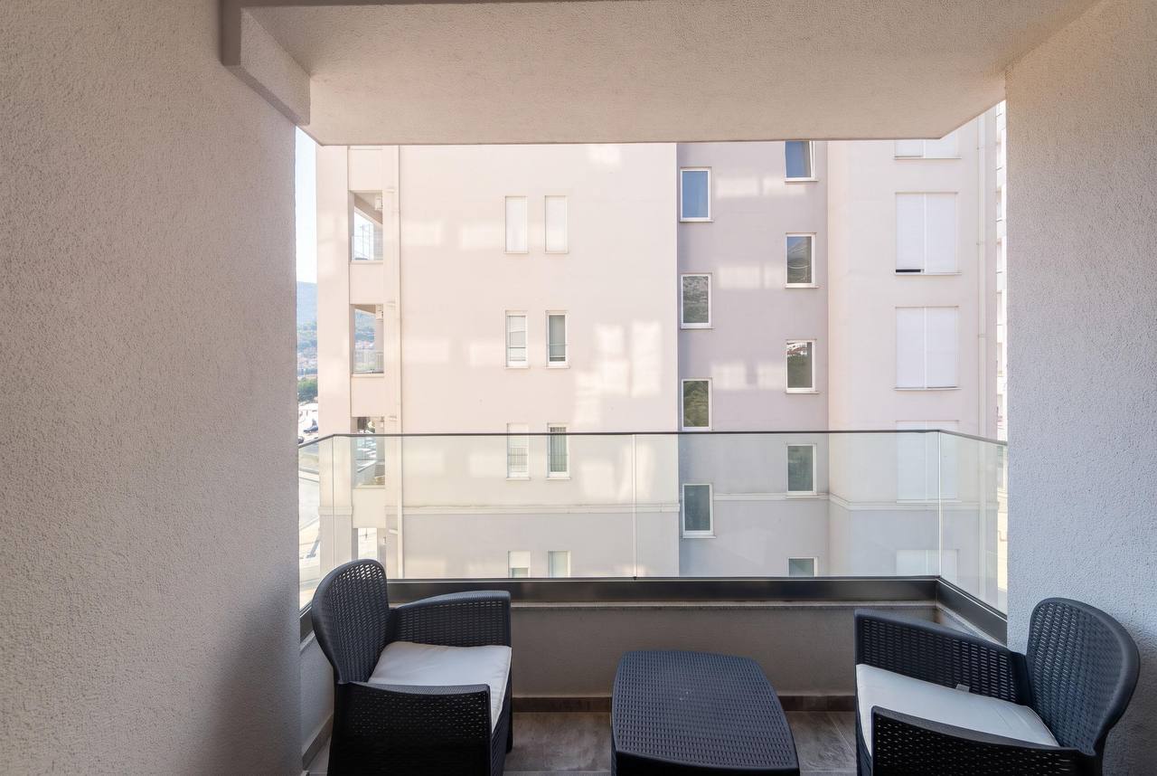 Квартира с 1 спальней в Будве, 47 м² 4