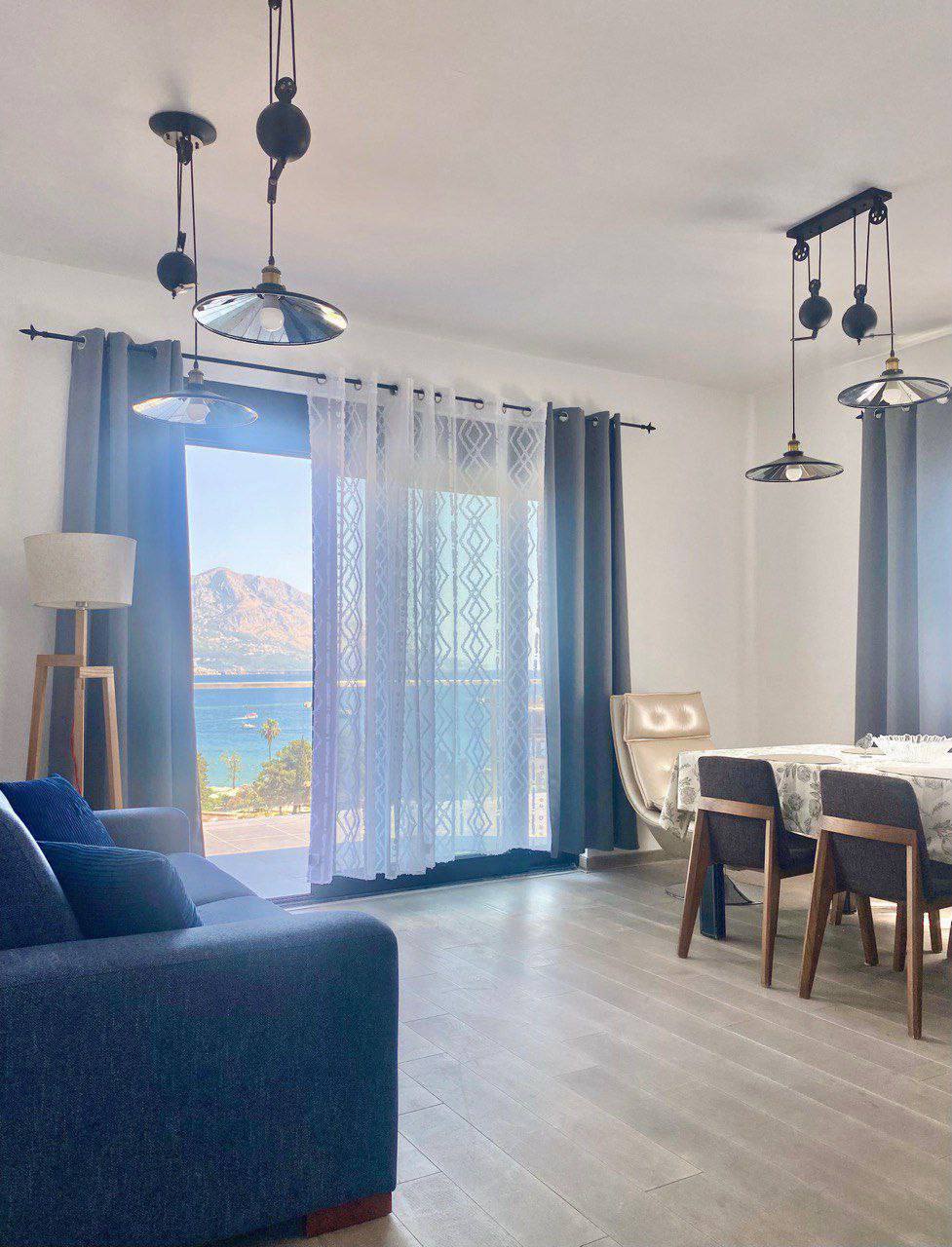 Квартира с 2 спальнями в Будве, 72 м²