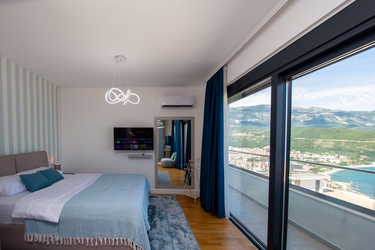 Вилла с 4 спальнями в Будве, 250 м² thumbnail 17