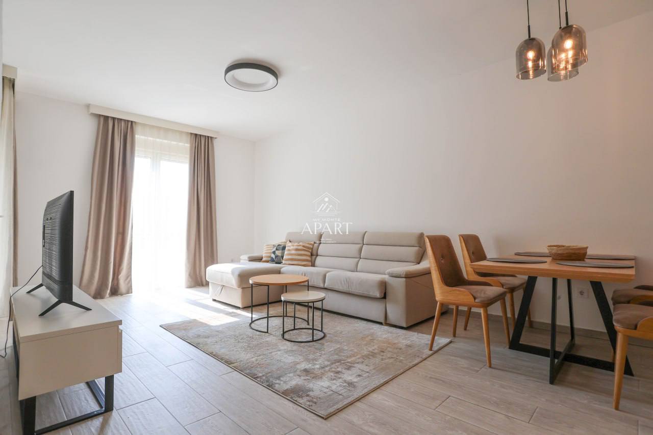 Квартира с 1 спальней в Бечичи, 57 м²