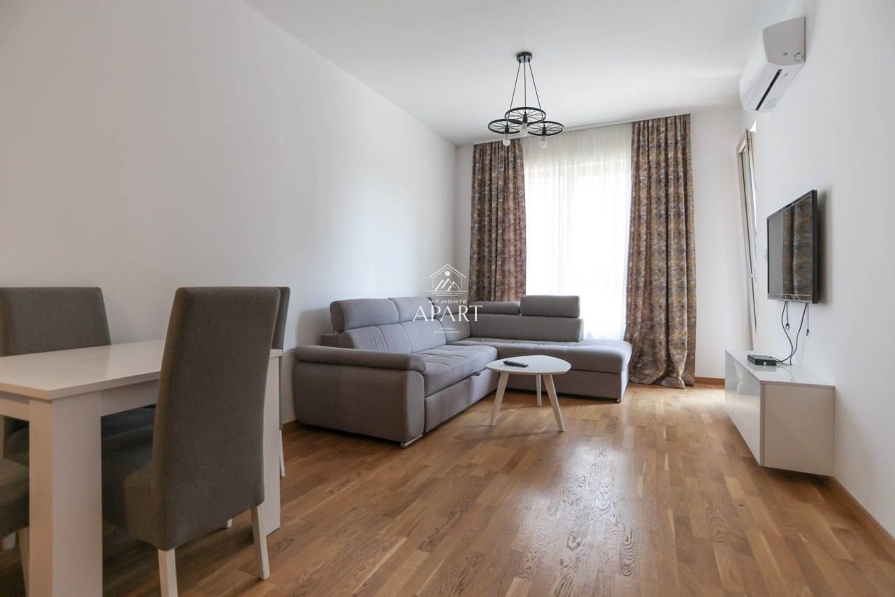 Квартира с 1 спальней в Бечичи, 45 м²