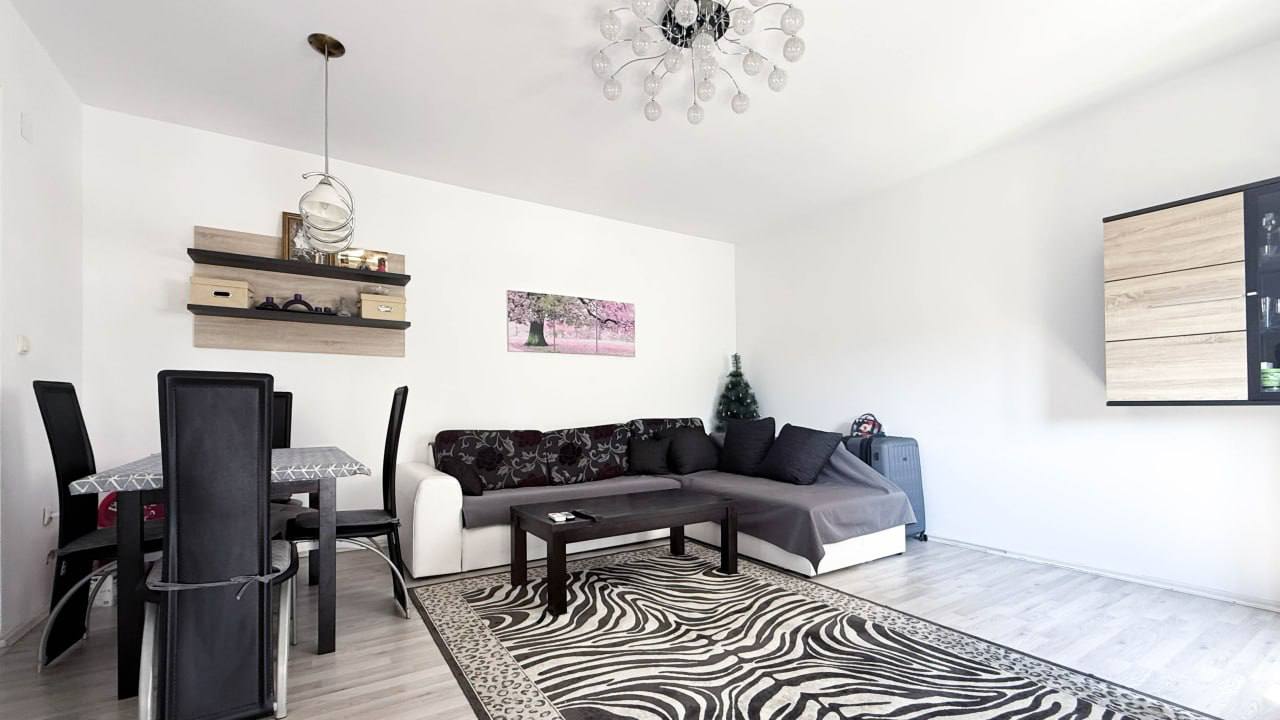 Квартира с 1 спальней в Будве, 60 м² 2