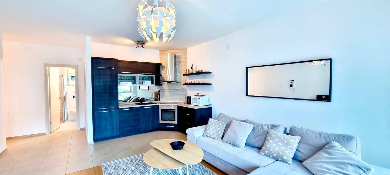 Квартира с 2 спальнями в Бечичи, 65 м² 3