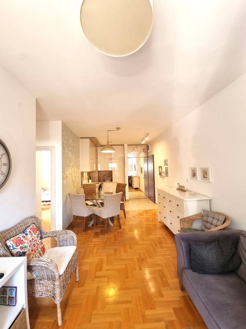 Квартира с 2 спальнями в Будве, 60 м²