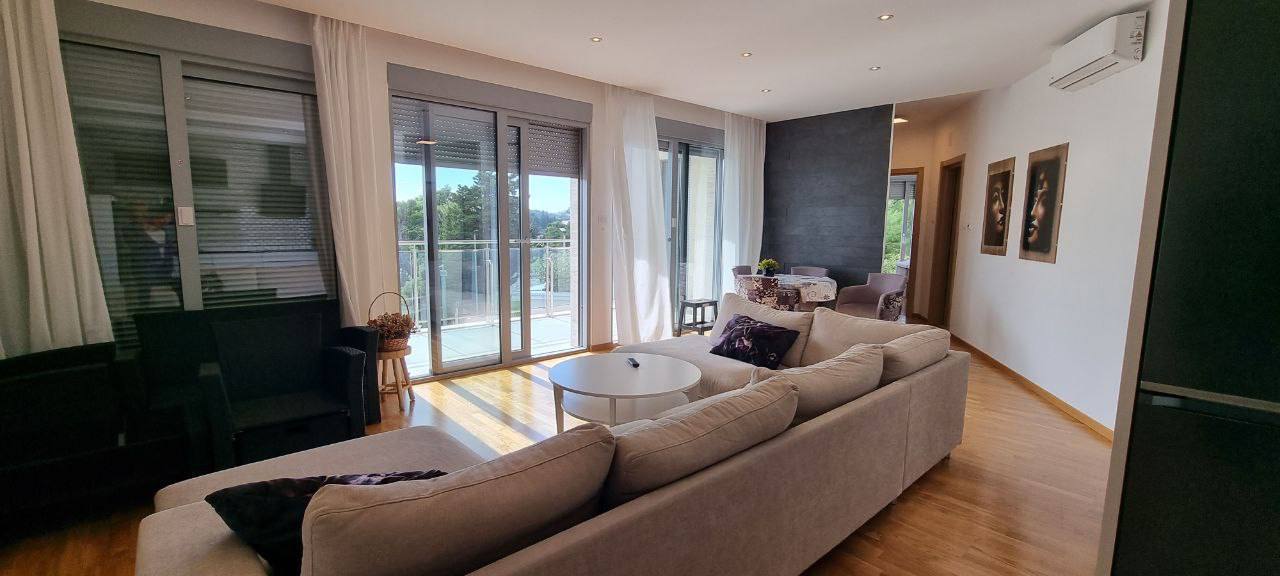 Квартира с 2 спальнями в Бечичи, 90 м² 2
