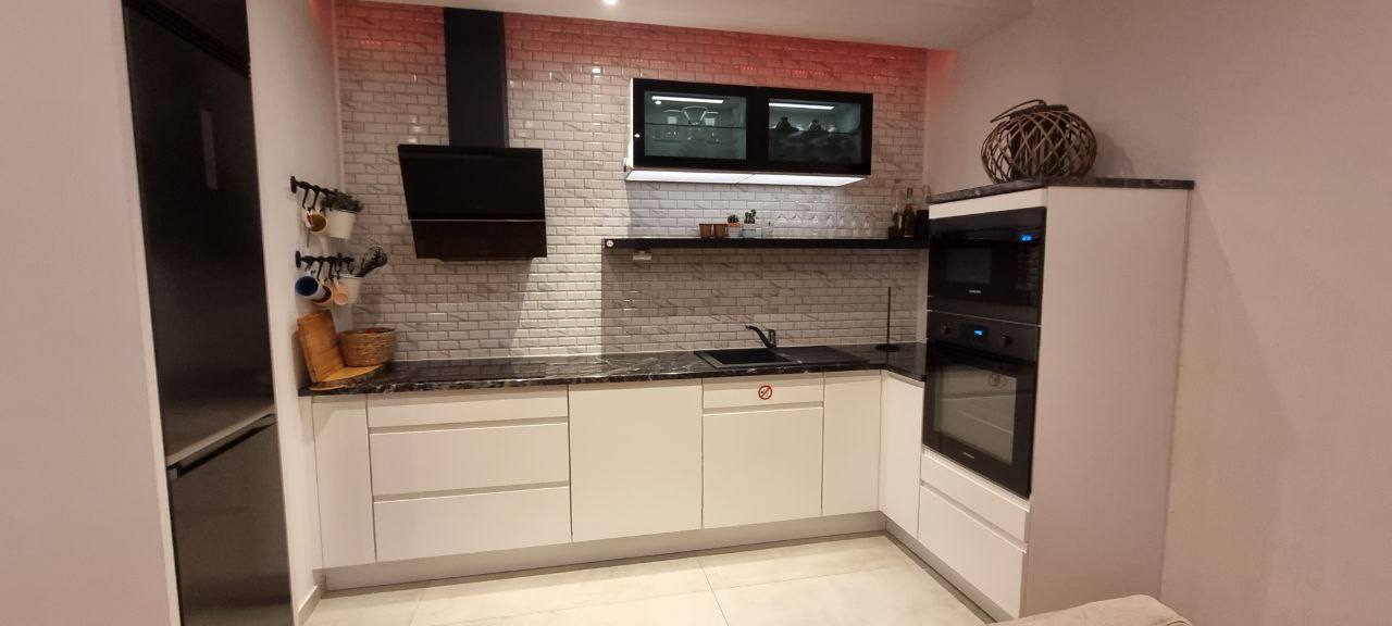 Квартира с 2 спальнями в Бечичи, 90 м² 4