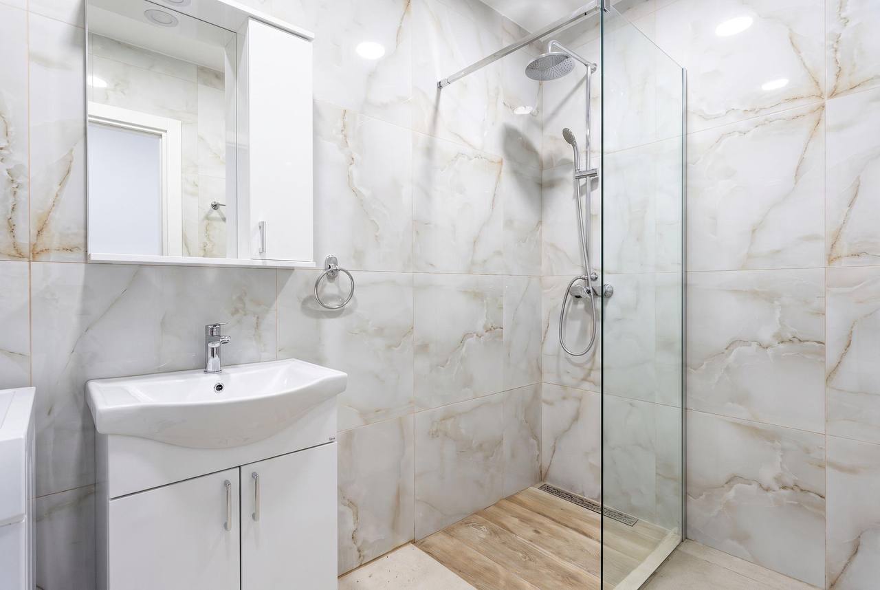 Этаж дома с 2 спальнями в Бечичи, 90 м² 5