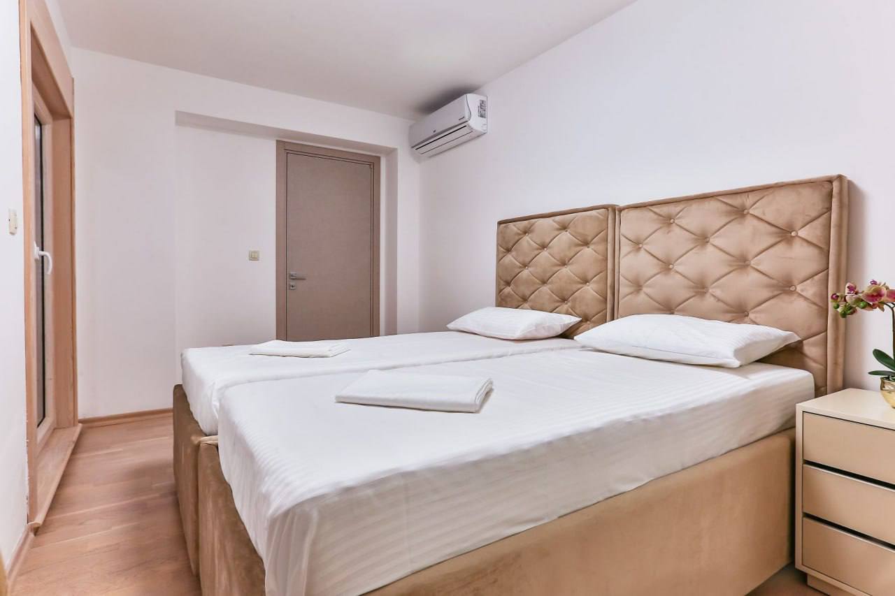 Квартира с 2 спальнями в Будве, 75 м² 4
