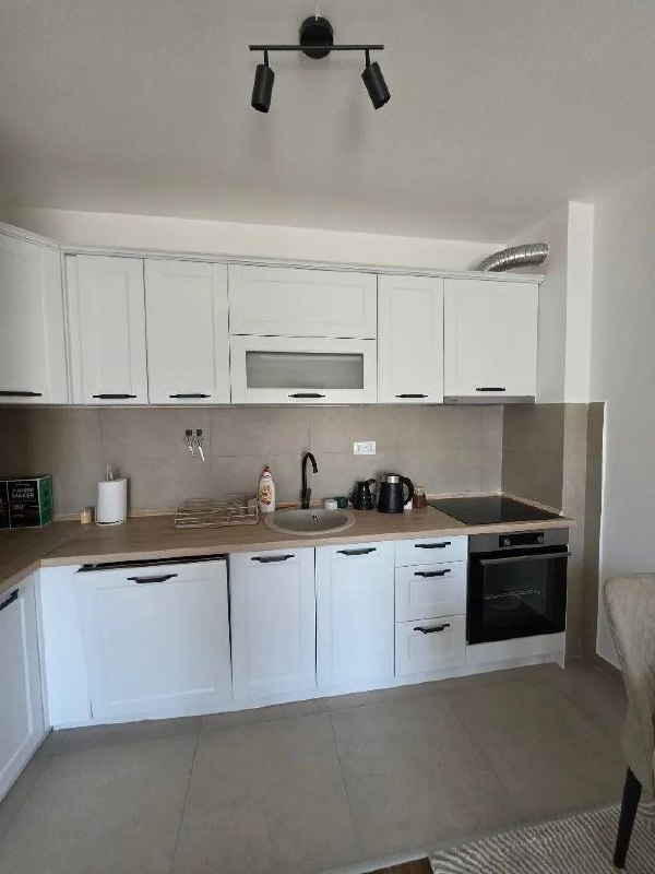 Квартира с 1 спальней в Баре, 48 м² 4