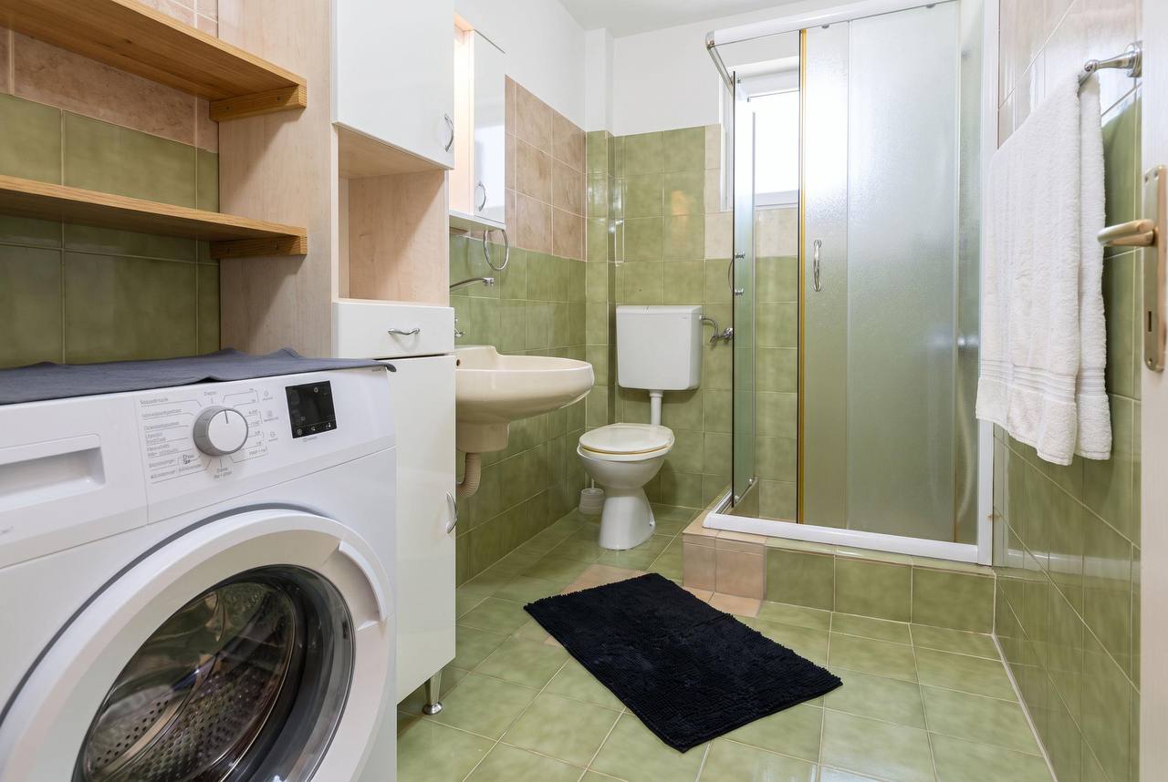 Квартира с 3 спальнями в Биели-До, 100 м² 6