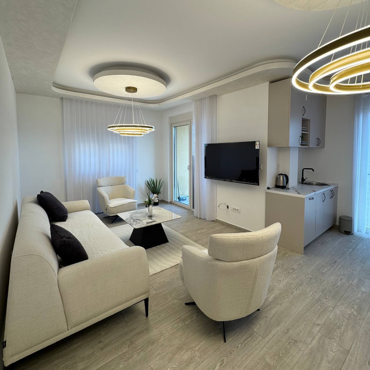 Квартира с 2 спальнями в Бечичи, 74 м² 3