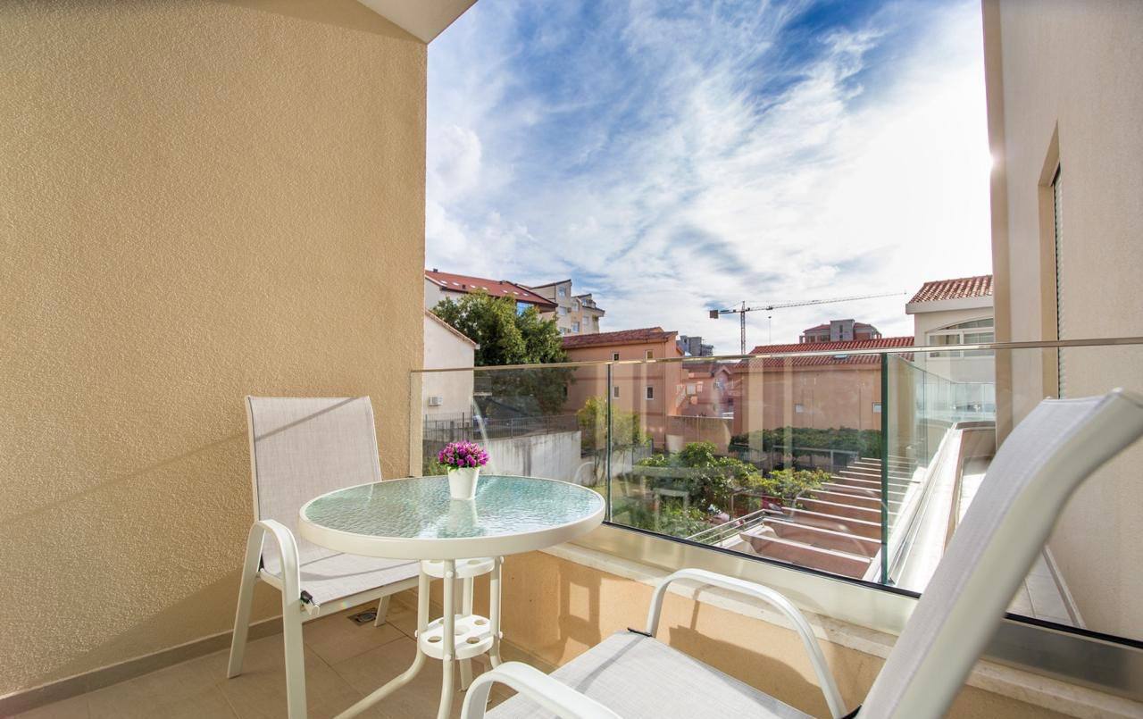 Квартира с 1 спальней в Бечичи, 44 м² 9