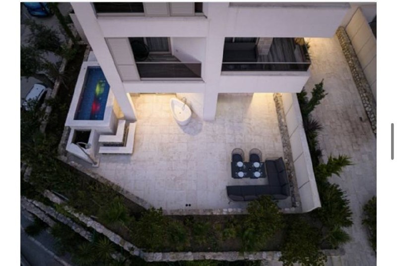 Квартира с 1 спальней в Рафаиловичах, 55 м² 5