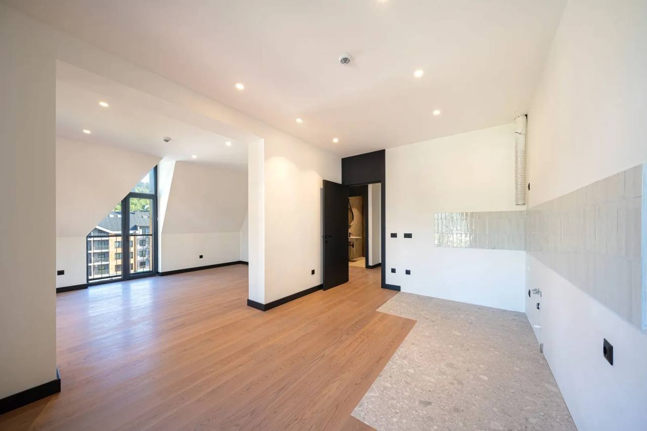 Дуплекс с 2 спальнями в Колашине, 107 м² 2