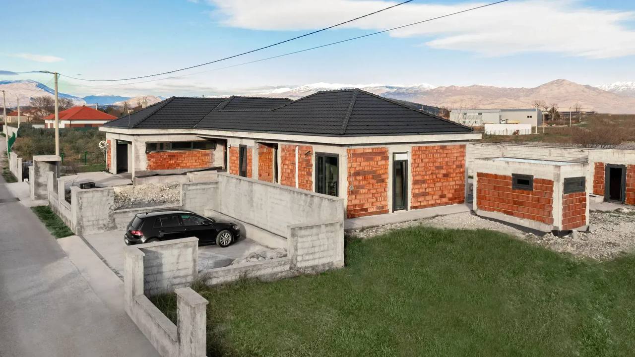 Вилла с 3 спальнями в Подгорице, 259 м² 10