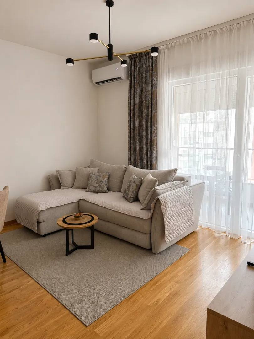 Квартира с 1 спальней в Бечичи, 43 м²