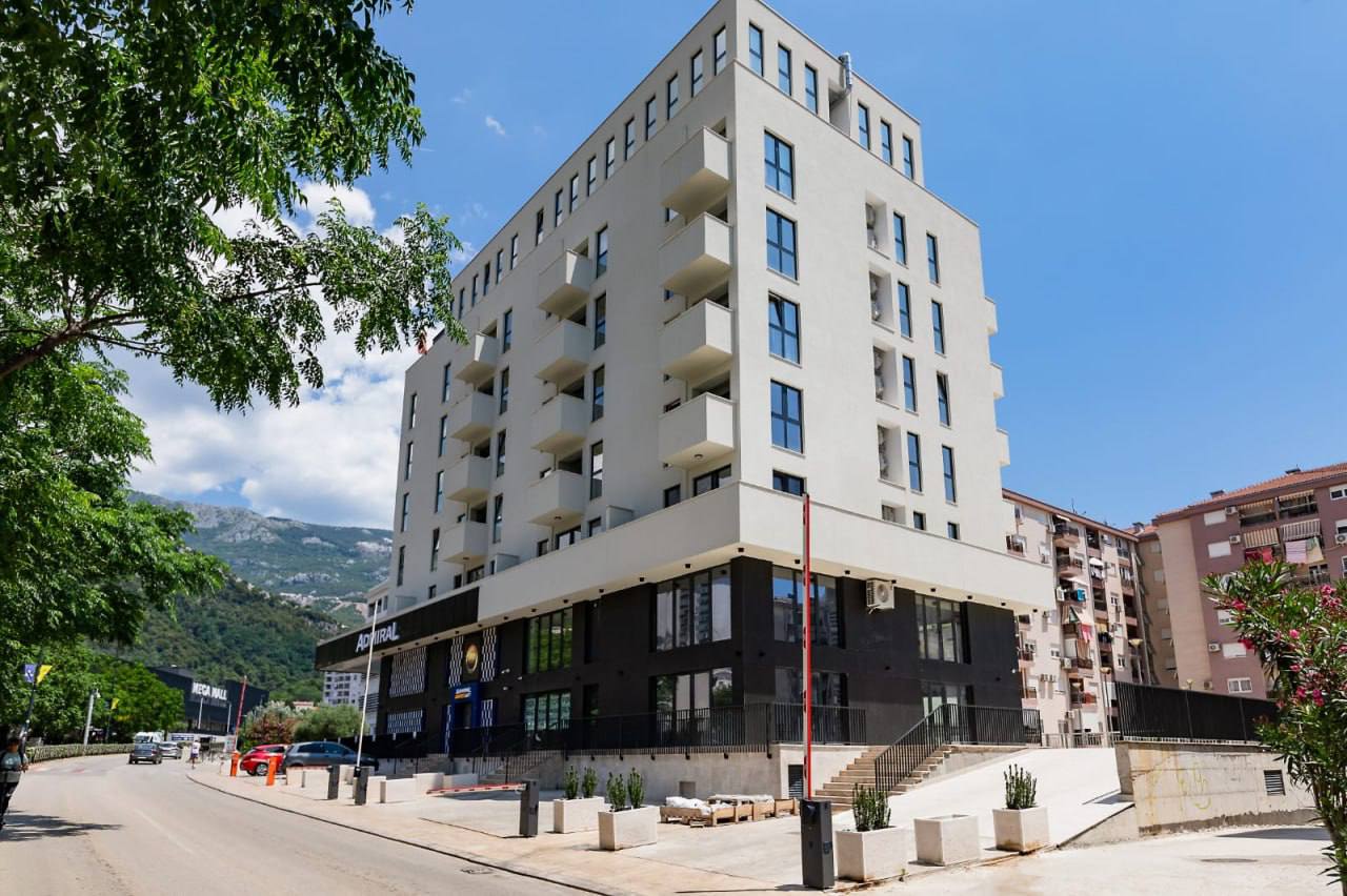 Квартира с 1 спальней в Будве, 47 м² 10