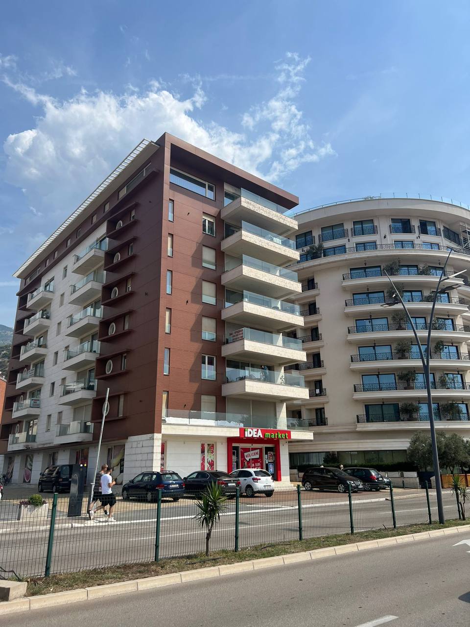 Квартира с 2 спальнями в Будве, 105 м²