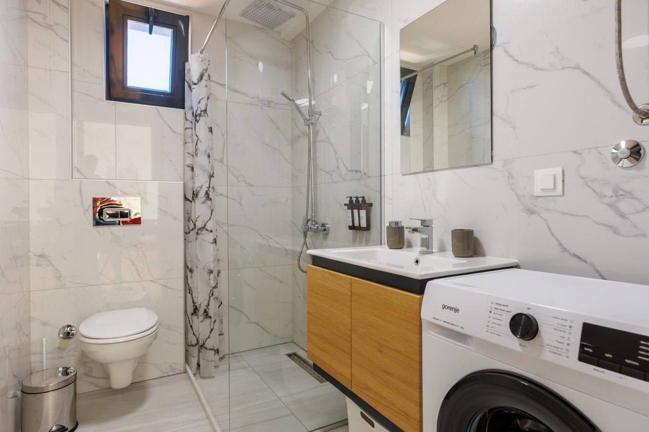 Квартира с 2 спальнями в Свети-Стефане, 162 м² 7