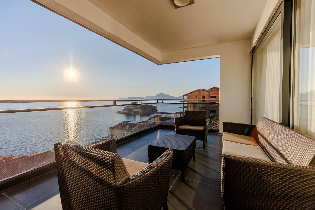 Квартира с 2 спальнями в Свети-Стефане, 162 м² 9