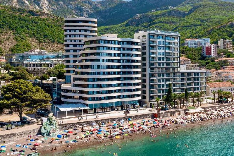 Квартира с 1 спальней в Рафаиловичах, 60 м² 2