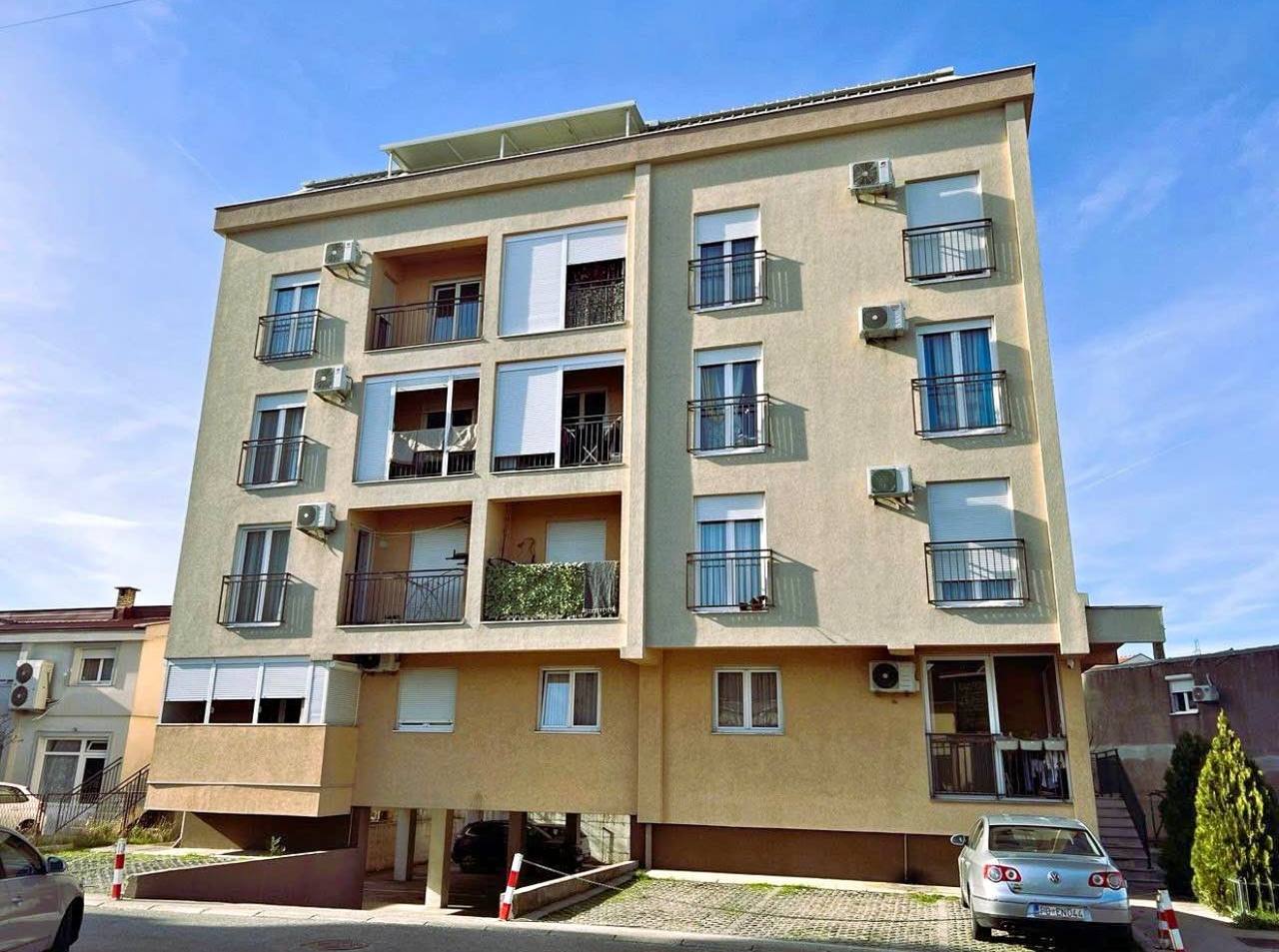 Квартира с 2 спальнями в Подгорице, 76 м² 10