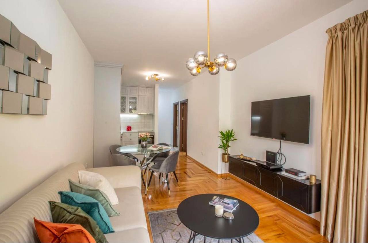 Квартира с 1 спальней в Бечичи, 41 м²